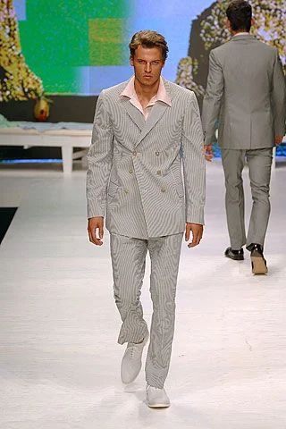 Look 32